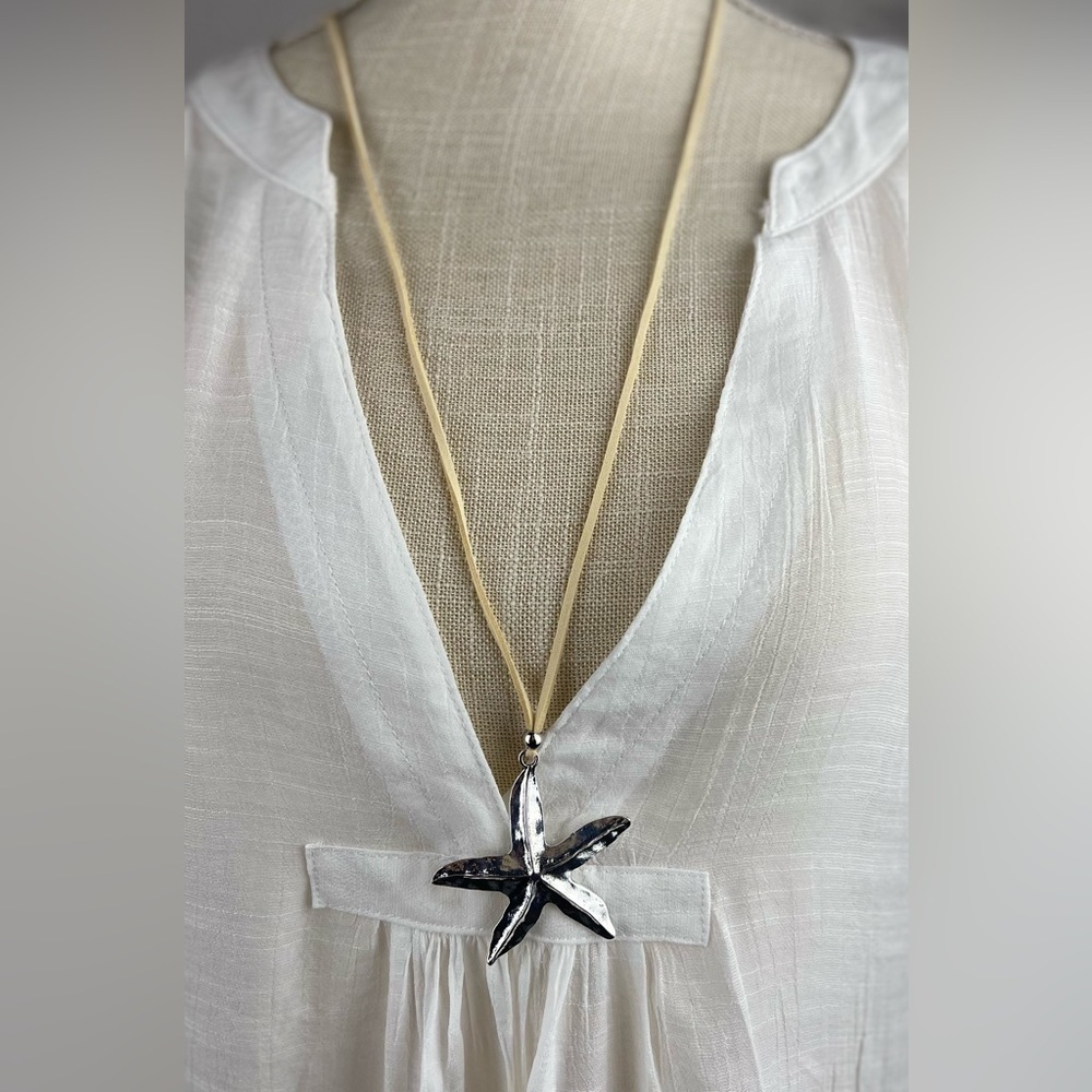 Bohemian Starfish Pendant Necklace - Picture 3 of 6
